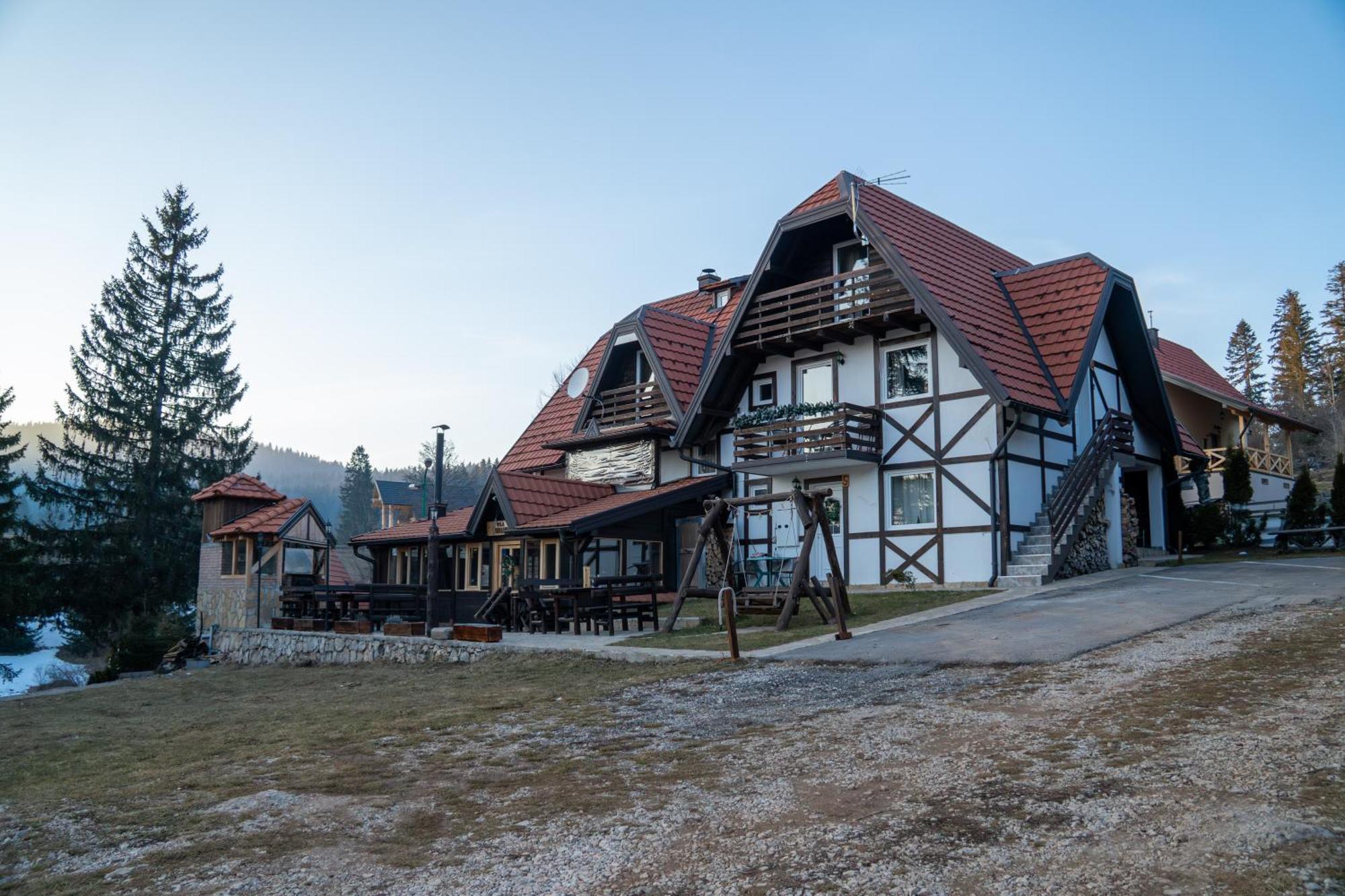 Vila Grand Mitrovac Apartment Exterior photo